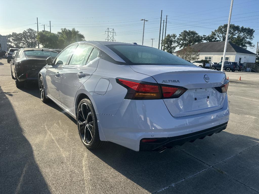 new 2025 Nissan Altima car, priced at $30,898