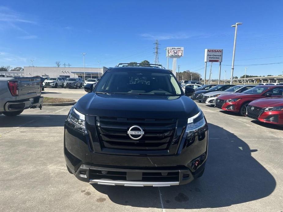 new 2024 Nissan Pathfinder car, priced at $45,210