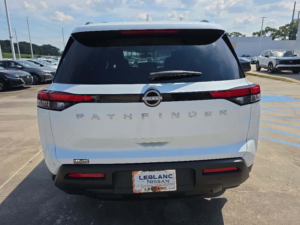 new 2025 Nissan Pathfinder car, priced at $33,311