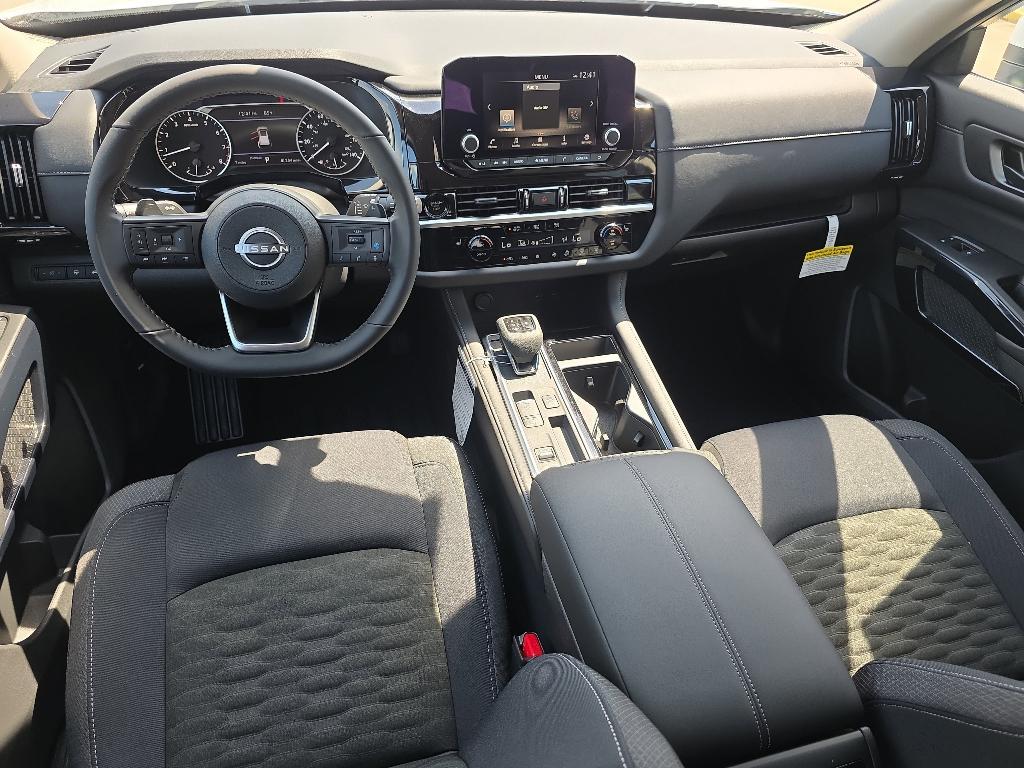 new 2025 Nissan Pathfinder car, priced at $33,311