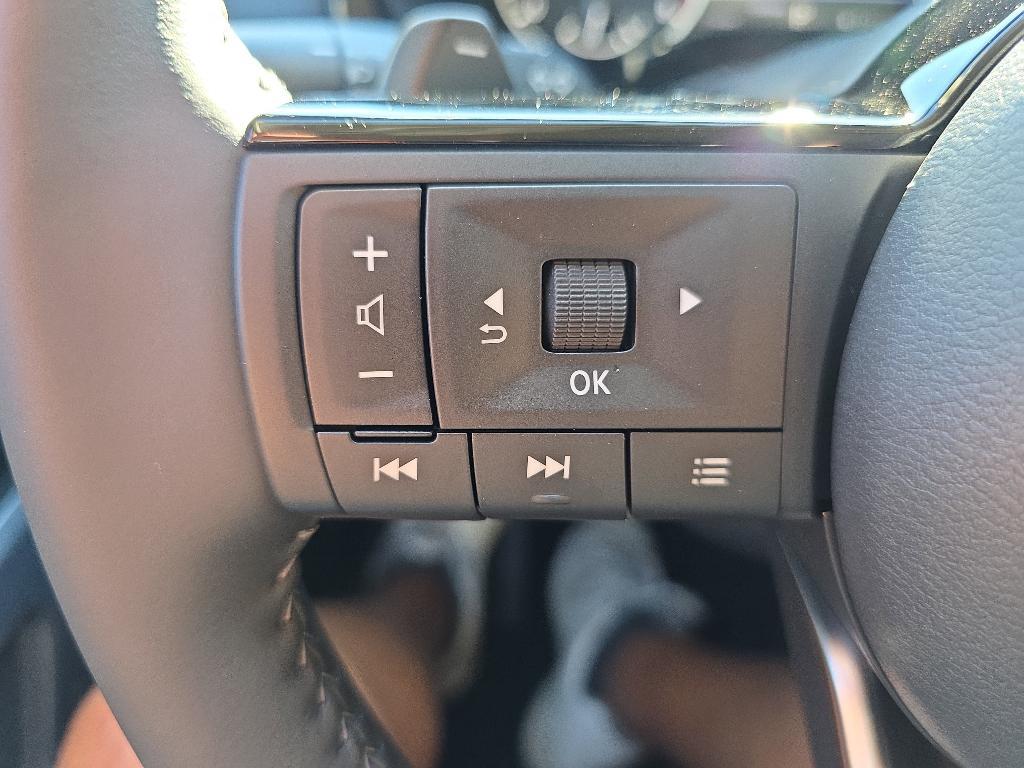 new 2025 Nissan Pathfinder car, priced at $35,456