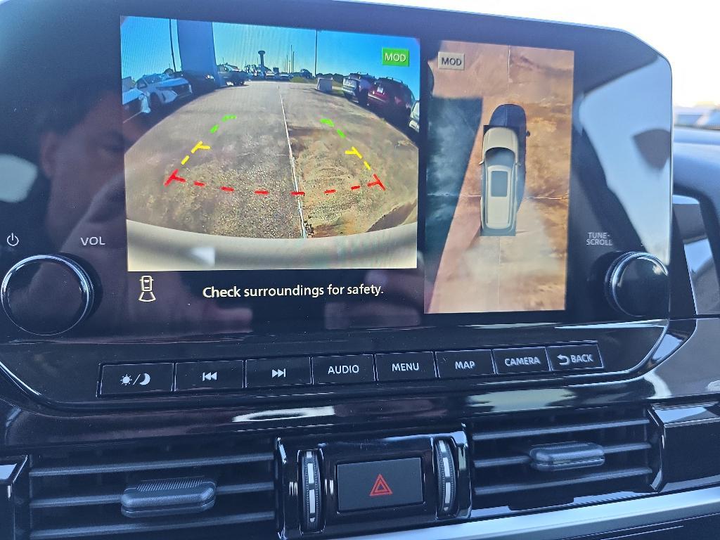 new 2025 Nissan Pathfinder car, priced at $35,456