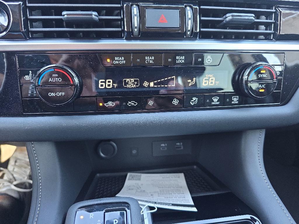 new 2025 Nissan Pathfinder car, priced at $35,456