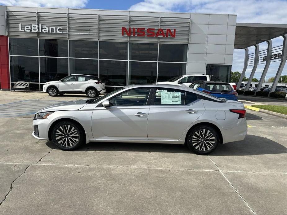 new 2024 Nissan Altima car, priced at $27,485