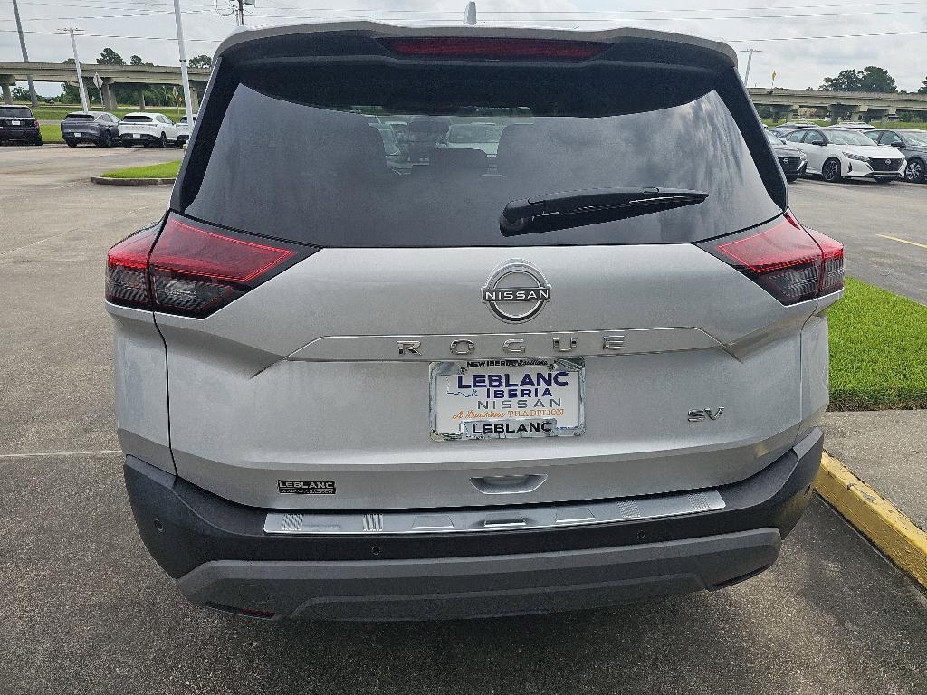 used 2022 Nissan Rogue car, priced at $22,399