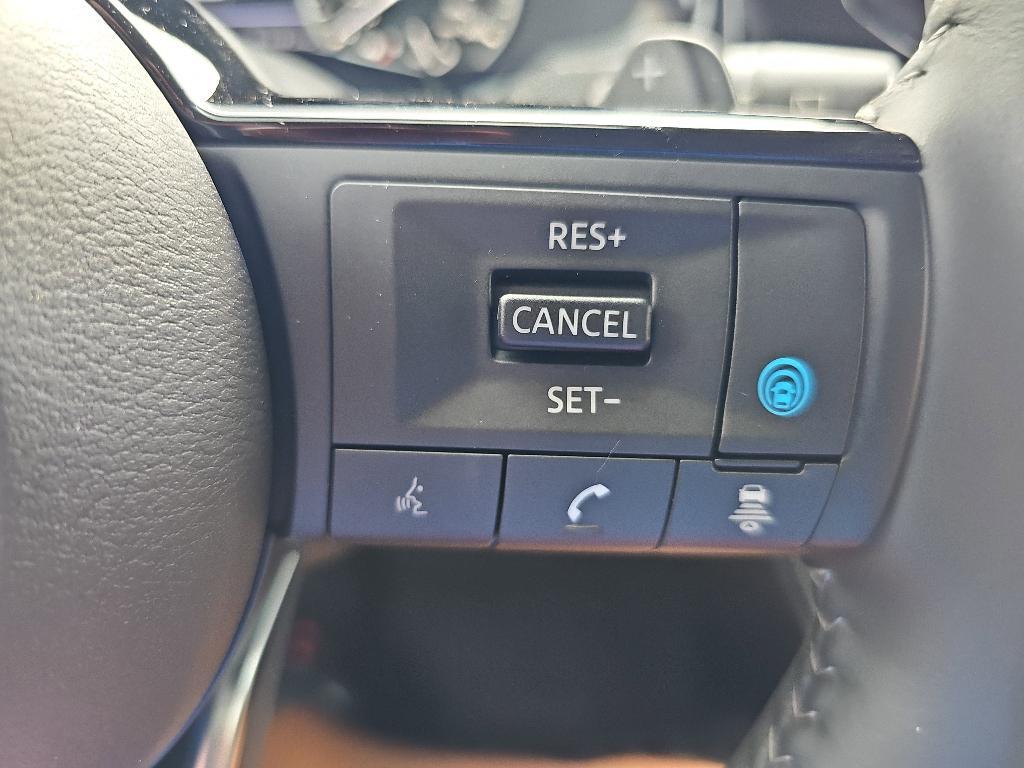 new 2025 Nissan Pathfinder car, priced at $37,930