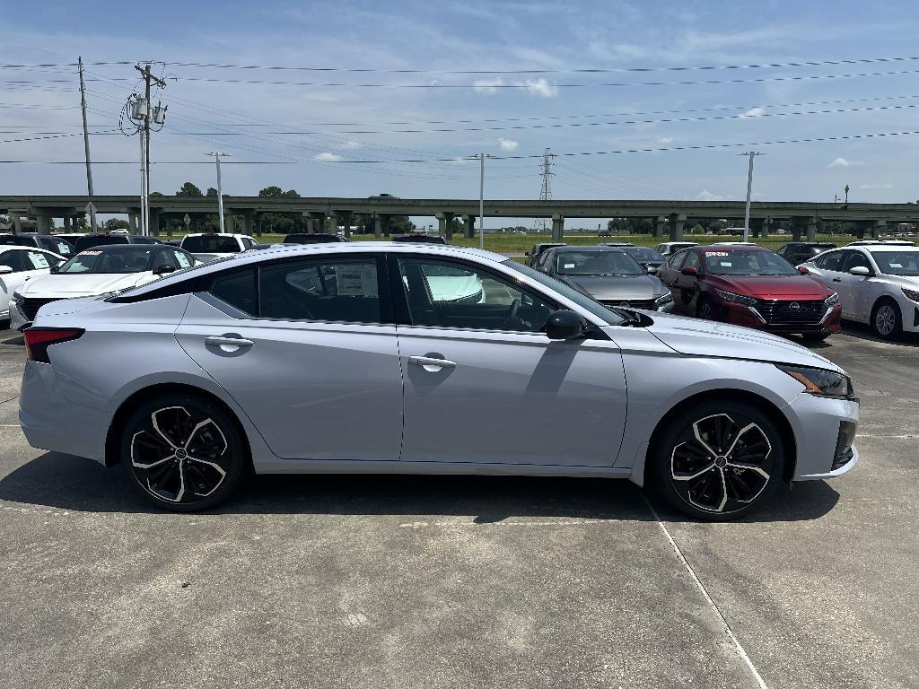 new 2025 Nissan Altima car, priced at $30,458