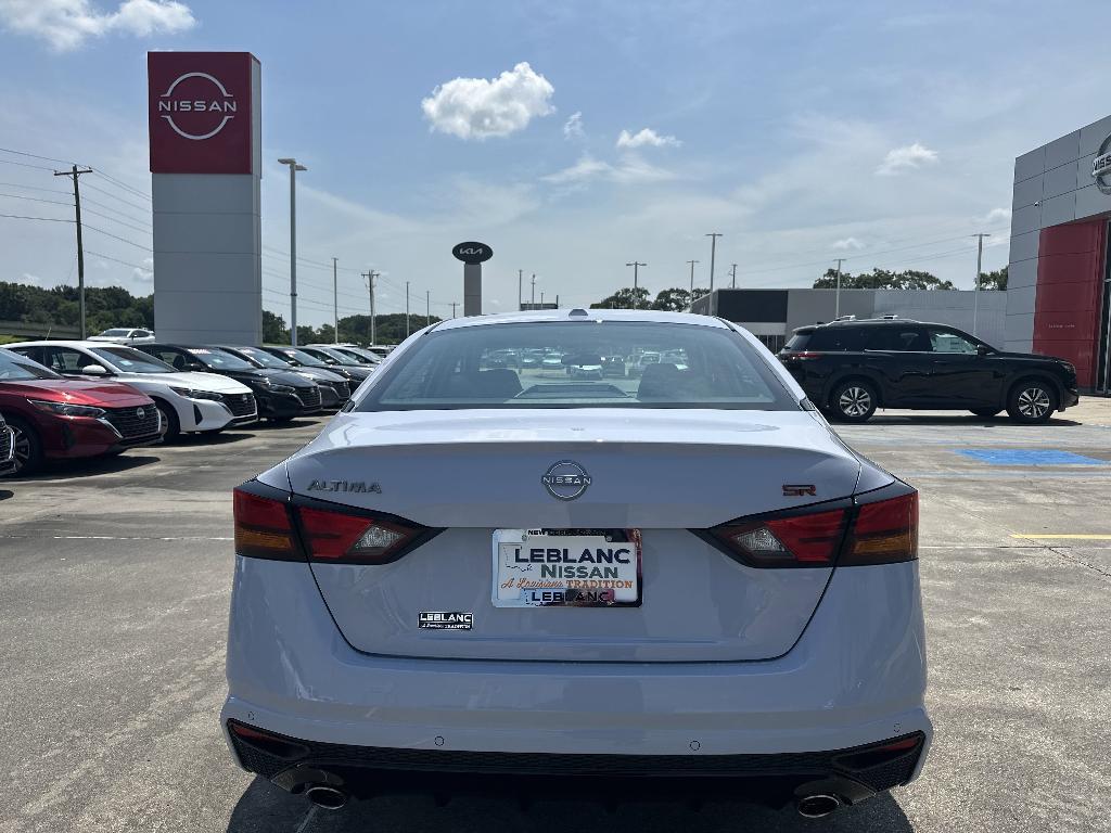 new 2025 Nissan Altima car, priced at $30,458