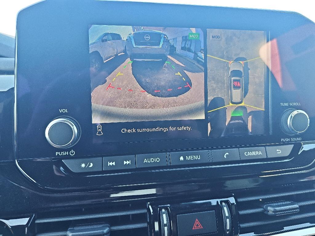 new 2025 Nissan Pathfinder car, priced at $37,352