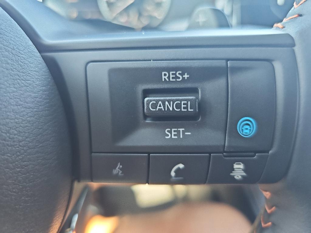 new 2025 Nissan Pathfinder car, priced at $37,352
