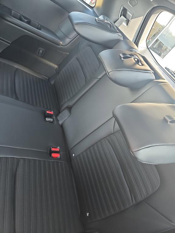 new 2025 Nissan Pathfinder car, priced at $37,352