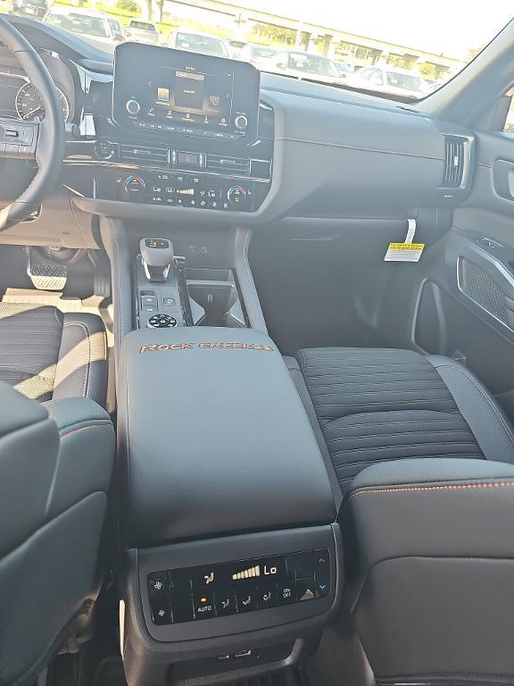 new 2025 Nissan Pathfinder car, priced at $37,352