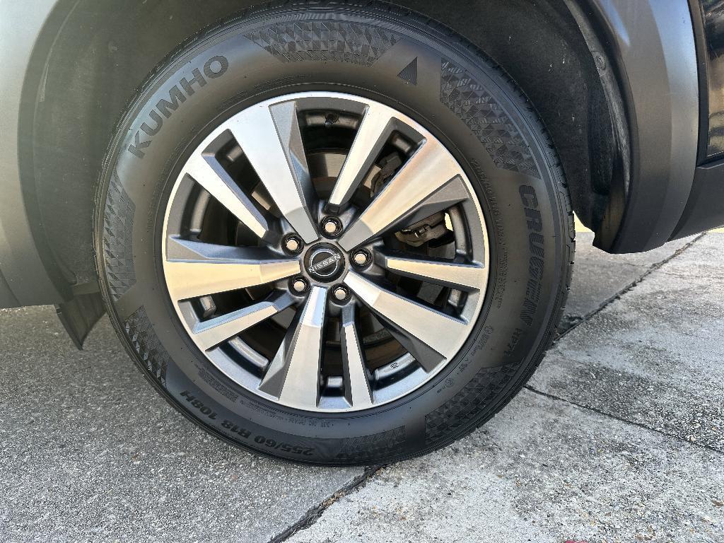 used 2023 Nissan Pathfinder car, priced at $26,899
