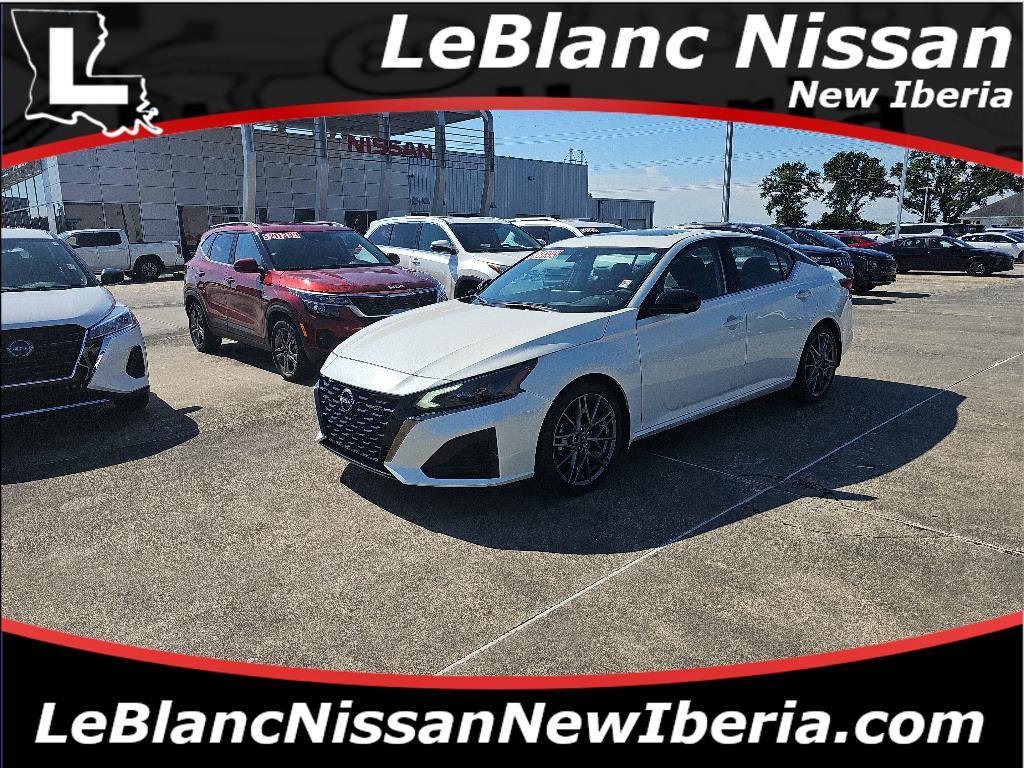 used 2024 Nissan Altima car, priced at $30,899