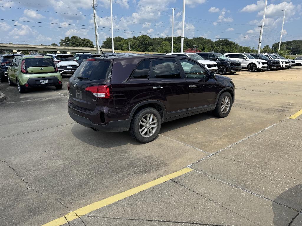 used 2014 Kia Sorento car, priced at $9,899