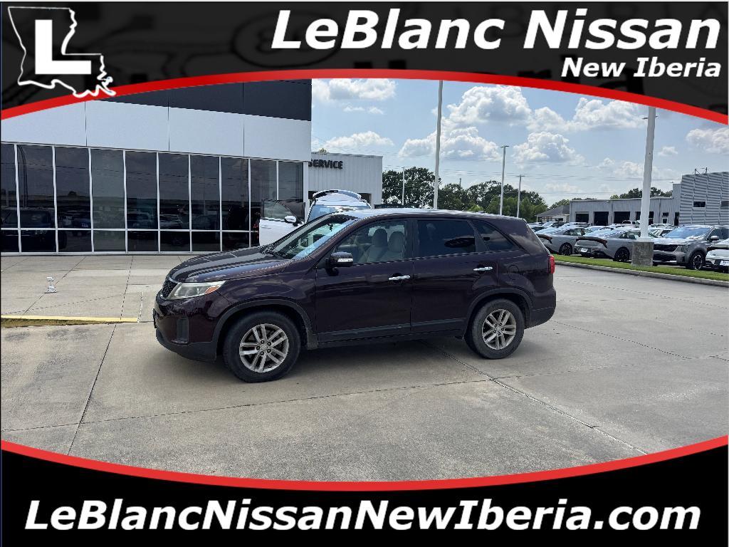 used 2014 Kia Sorento car, priced at $9,899