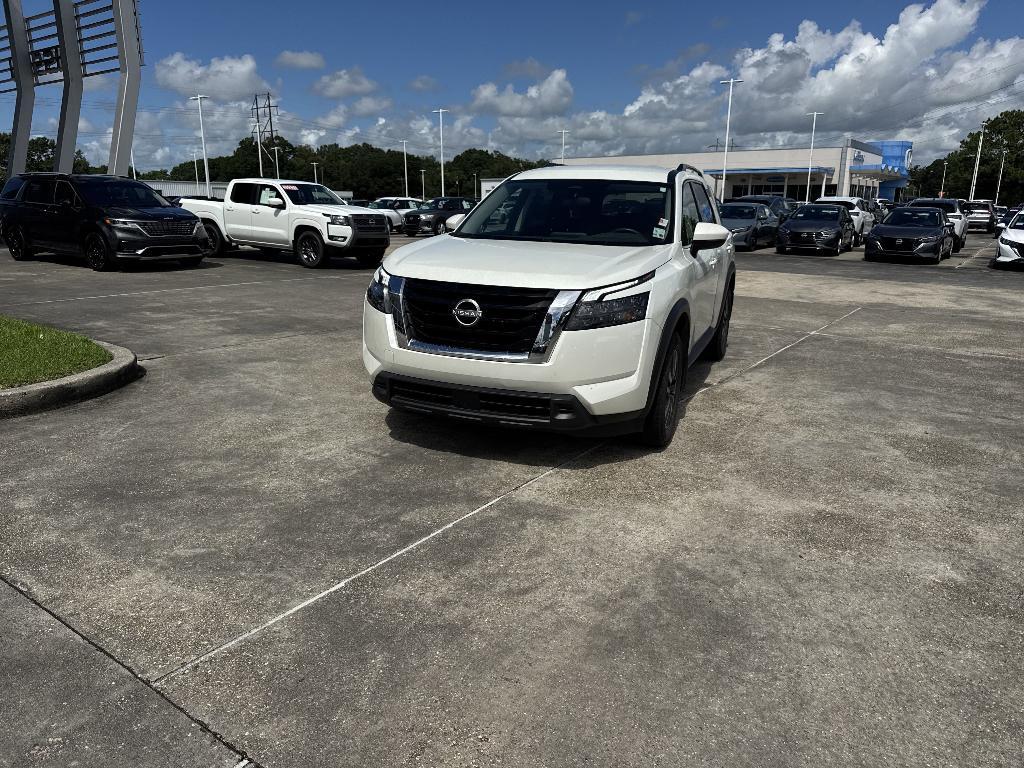 used 2024 Nissan Pathfinder car, priced at $28,899
