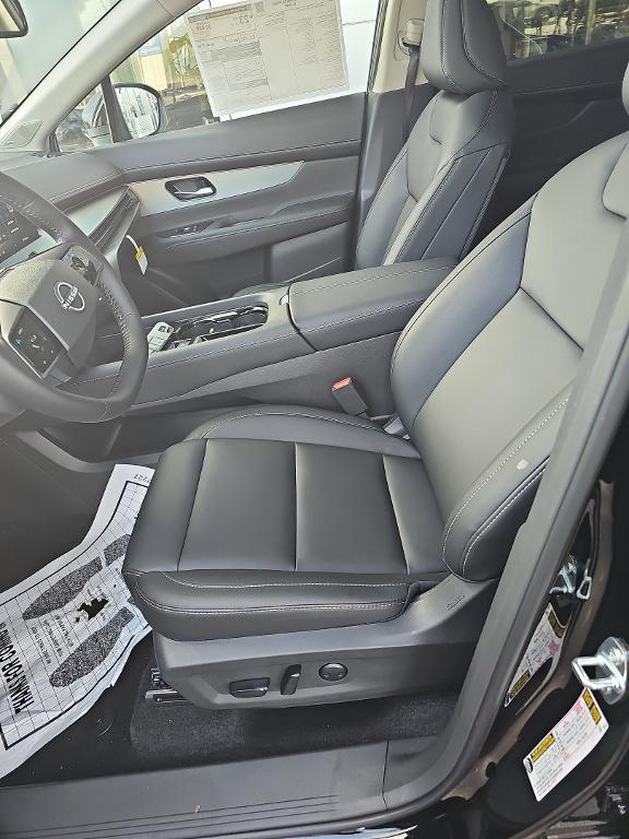 new 2025 Nissan Murano car, priced at $47,715