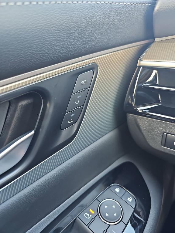 new 2025 Nissan Murano car, priced at $47,715