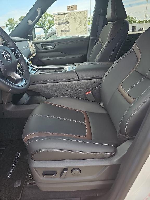 new 2025 Nissan Armada car, priced at $64,880