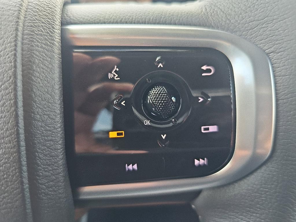 new 2025 Nissan Armada car, priced at $64,880