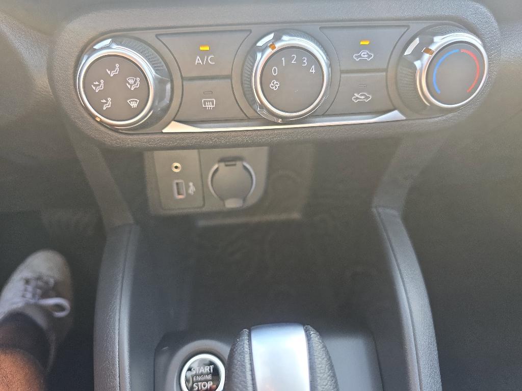 new 2025 Nissan Kicks Play car, priced at $19,995