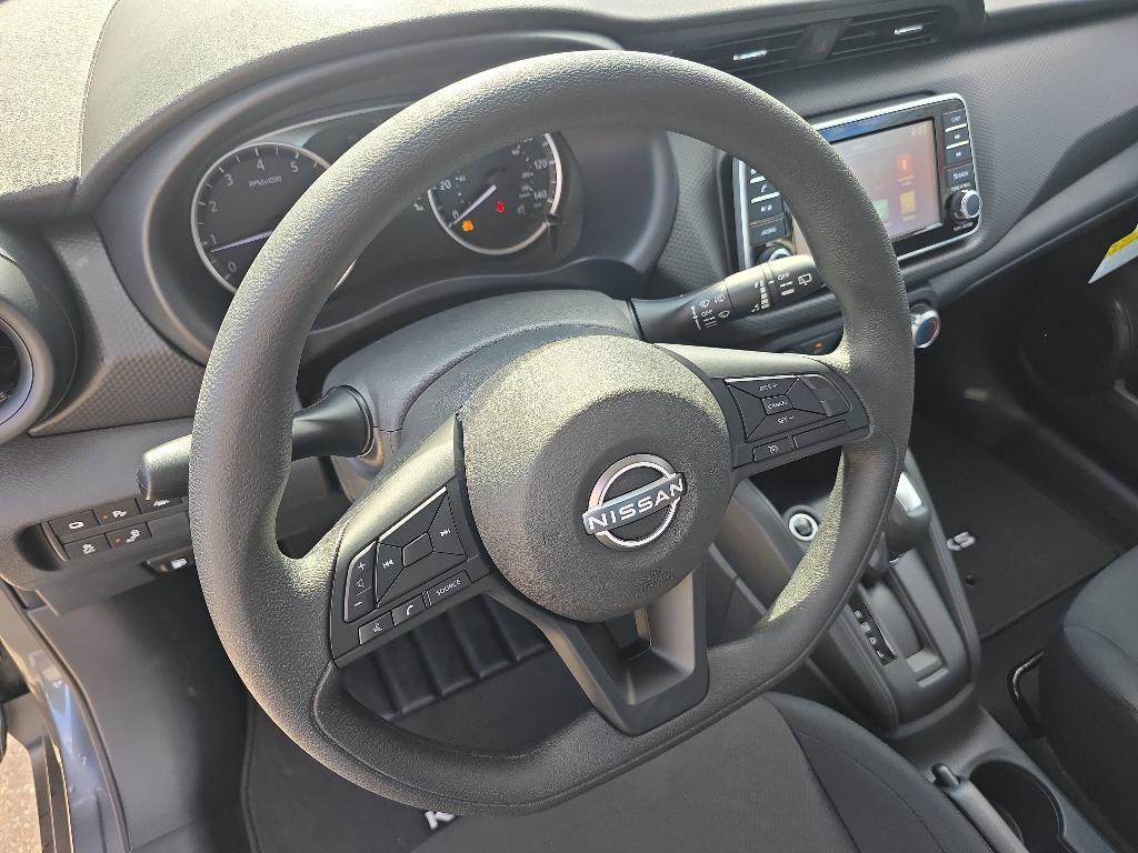 new 2025 Nissan Kicks Play car, priced at $19,995