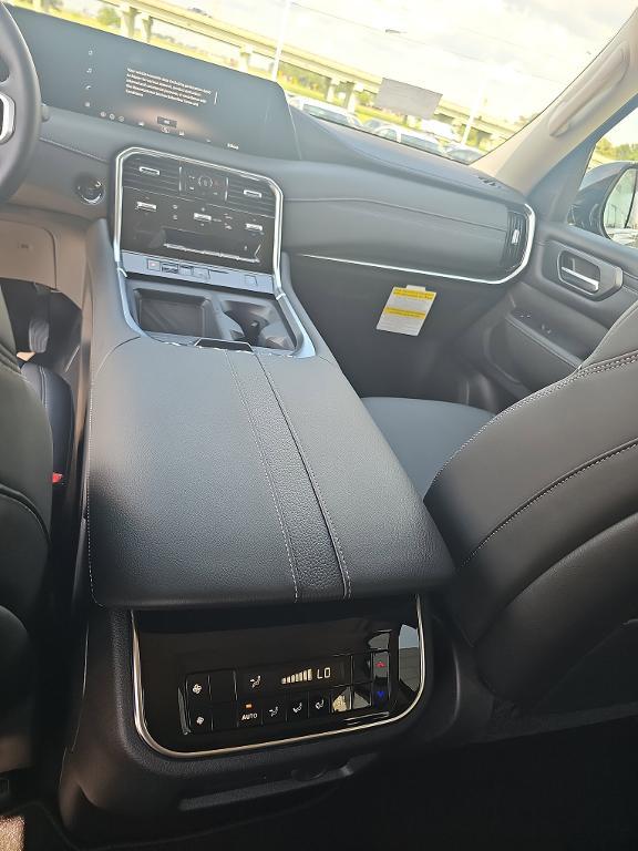 new 2026 Nissan Armada car, priced at $61,015