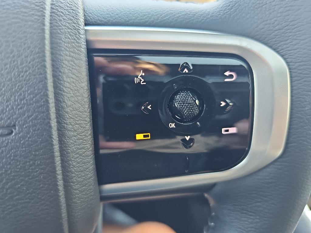 new 2025 Nissan Armada car, priced at $70,200