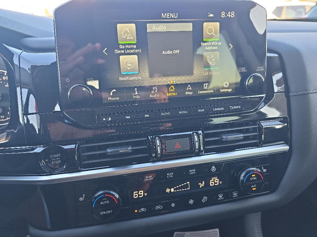 new 2025 Nissan Pathfinder car, priced at $35,452