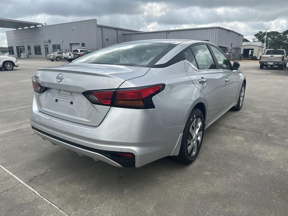 new 2024 Nissan Altima car, priced at $23,460