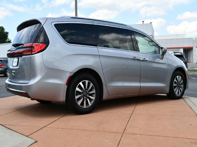 used 2021 Chrysler Pacifica car, priced at $24,024