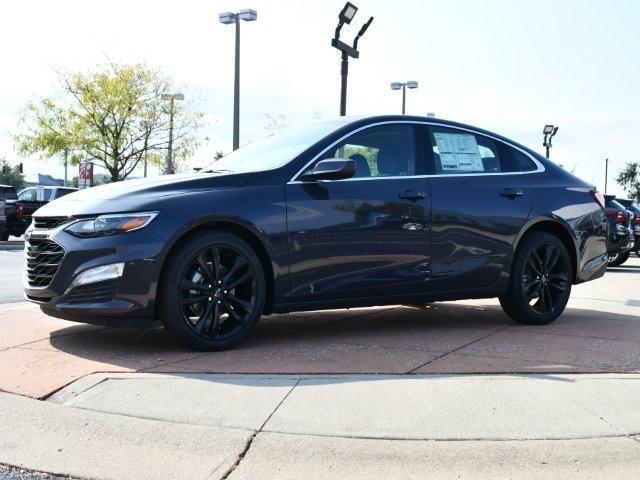 new 2025 Chevrolet Malibu car, priced at $30,190