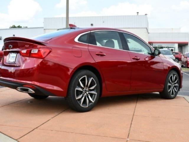 new 2025 Chevrolet Malibu car, priced at $28,490