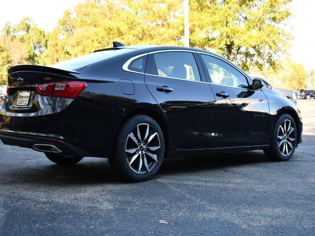 new 2025 Chevrolet Malibu car, priced at $27,995