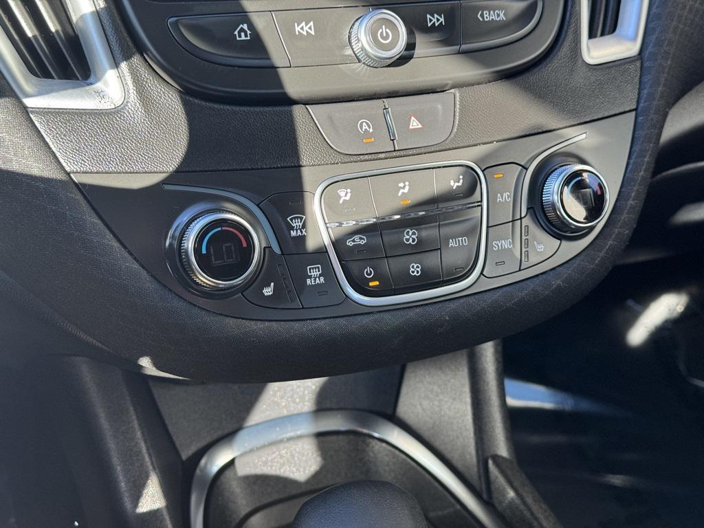 used 2024 Chevrolet Malibu car, priced at $19,379