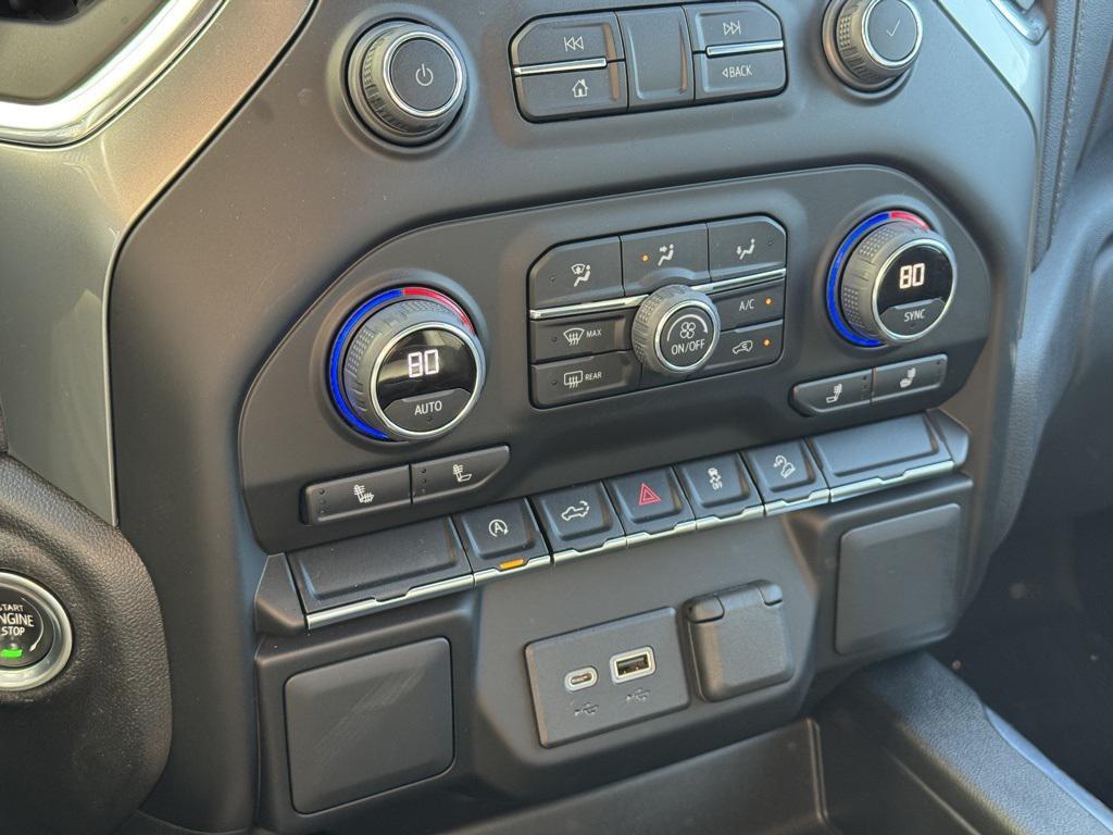 used 2022 Chevrolet Silverado 1500 car, priced at $41,979