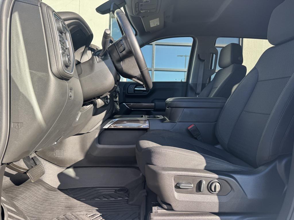 used 2022 Chevrolet Silverado 1500 car, priced at $41,979