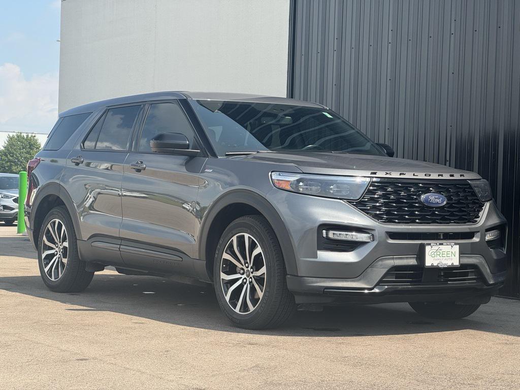 used 2022 Ford Explorer car, priced at $32,479