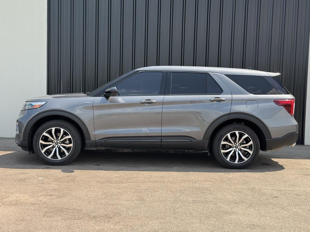used 2022 Ford Explorer car, priced at $32,479
