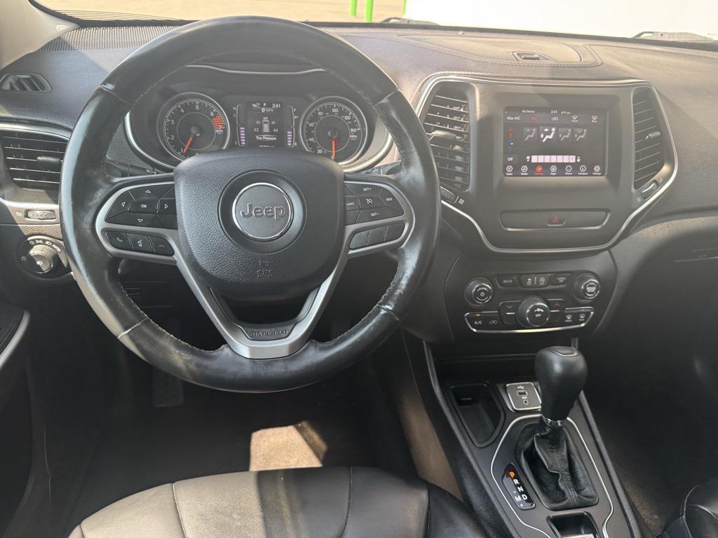 used 2019 Jeep Cherokee car, priced at $14,879
