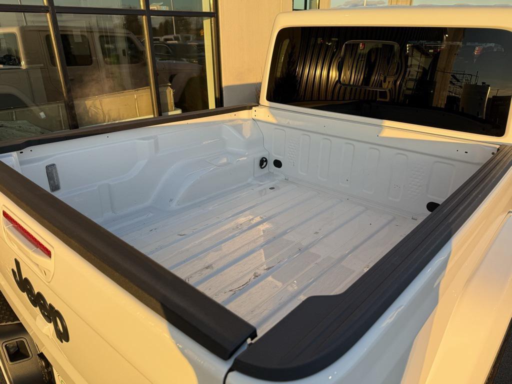 used 2023 Jeep Gladiator car, priced at $36,979