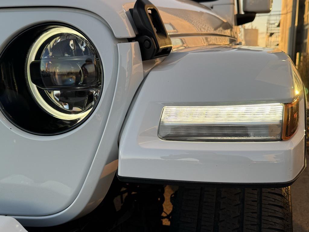 used 2023 Jeep Gladiator car, priced at $36,979