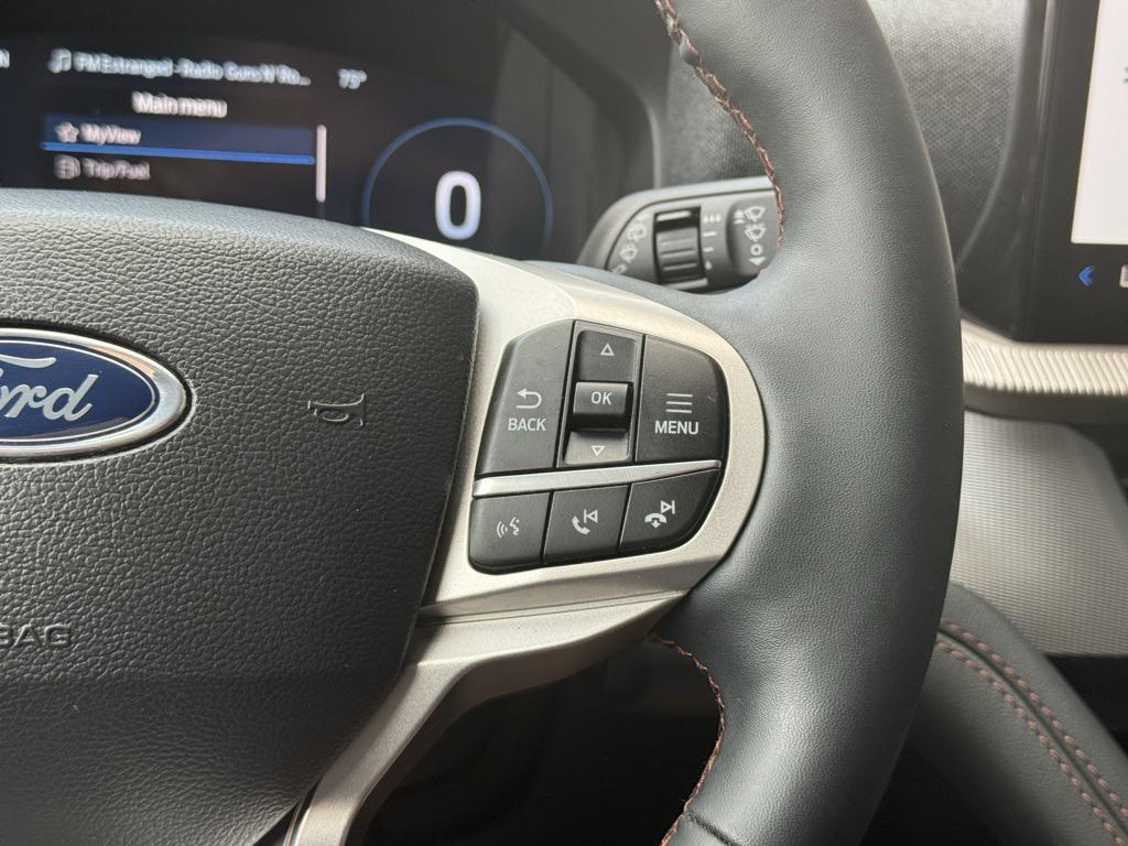 used 2025 Ford Explorer car, priced at $40,979