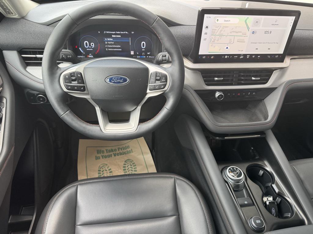 used 2025 Ford Explorer car, priced at $40,979