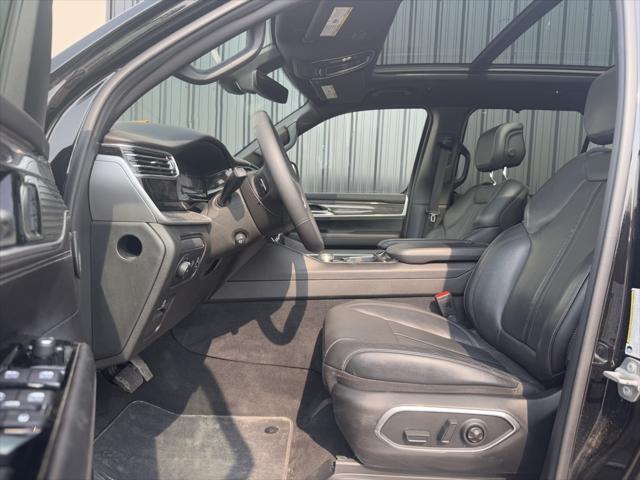 used 2022 Jeep Wagoneer car, priced at $46,979