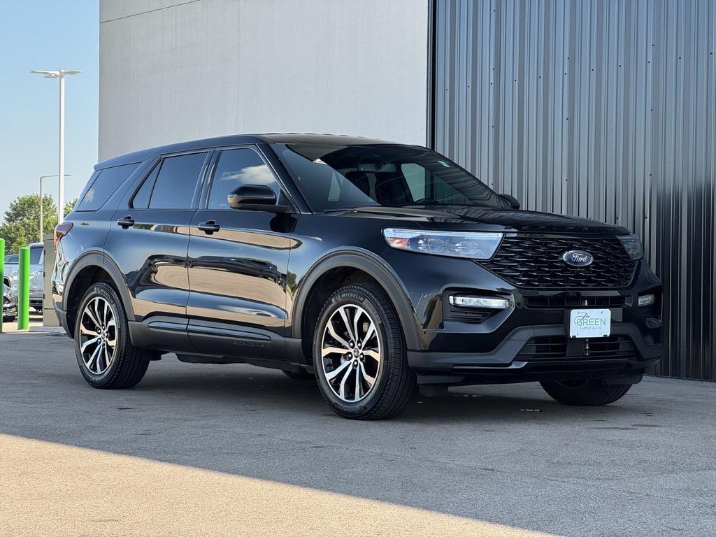 used 2022 Ford Explorer car, priced at $35,979