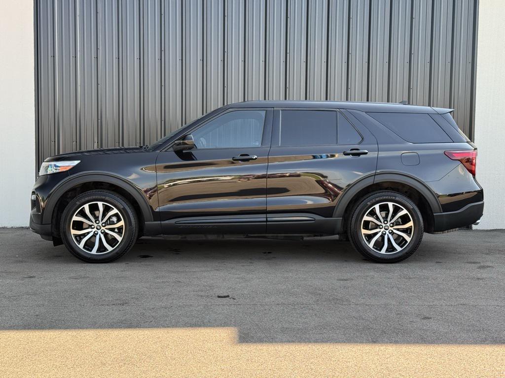 used 2022 Ford Explorer car, priced at $35,979