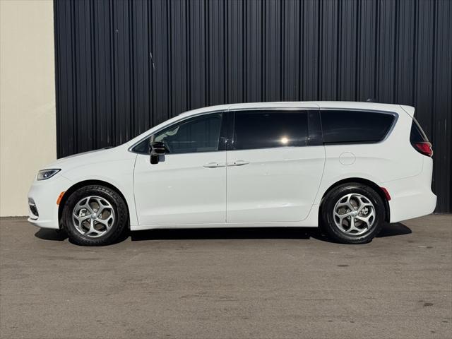 used 2024 Chrysler Pacifica car, priced at $38,479