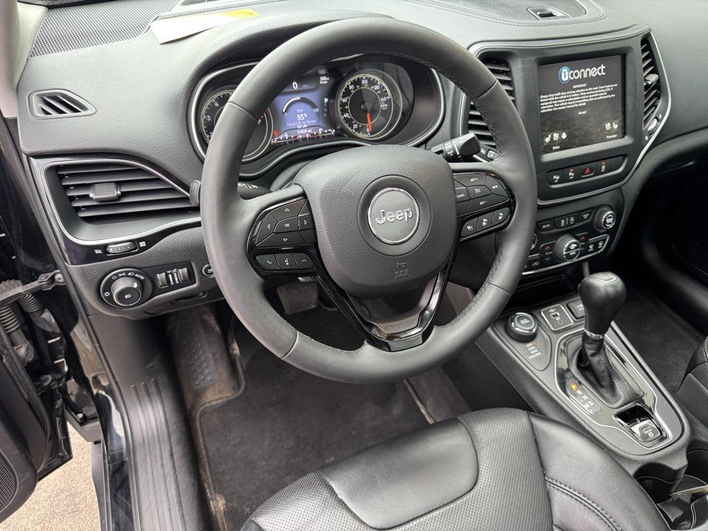 used 2023 Jeep Cherokee car, priced at $23,979
